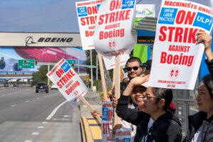 Final de la huelga en Boeing.