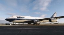 El Boeing 747-400 retro de British Airways con colores de BOAC a su salida del hangar de pintura en el aeropuerto de Dublín.