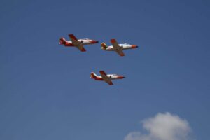 Los tres aviones que realizaron el último vuelo durante la pasada sobre San Javier.