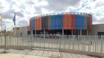 Fachada del Centro de Formación de Construcciones Aeronáutica de Illescas.