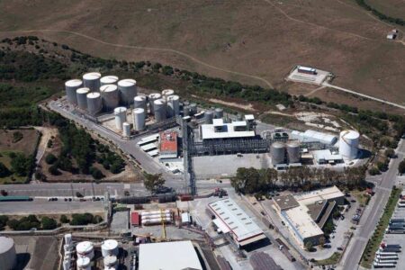 En 2017 Cepsa compró a Abengoa su planta de biocombustibles en San Roque, parada desde 2015.