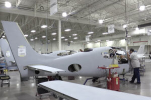 Cirrus fue el fabricante que entregó más aviones en el primer trimestre de 2026, 196, 185 de ellos de la familia SR-22.
