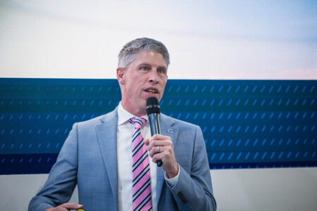 Darren Hulst, vice presidente de Marketing Comercial de Boeing