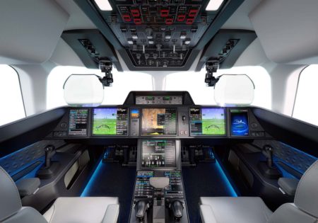 Cockpit del Dassault Falcon 10X.