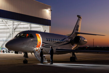 Dassault Falcon 2000.