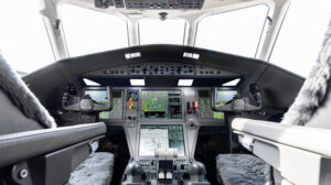 Nueva aviónica EASy IV del Dassault Falcon 2000.