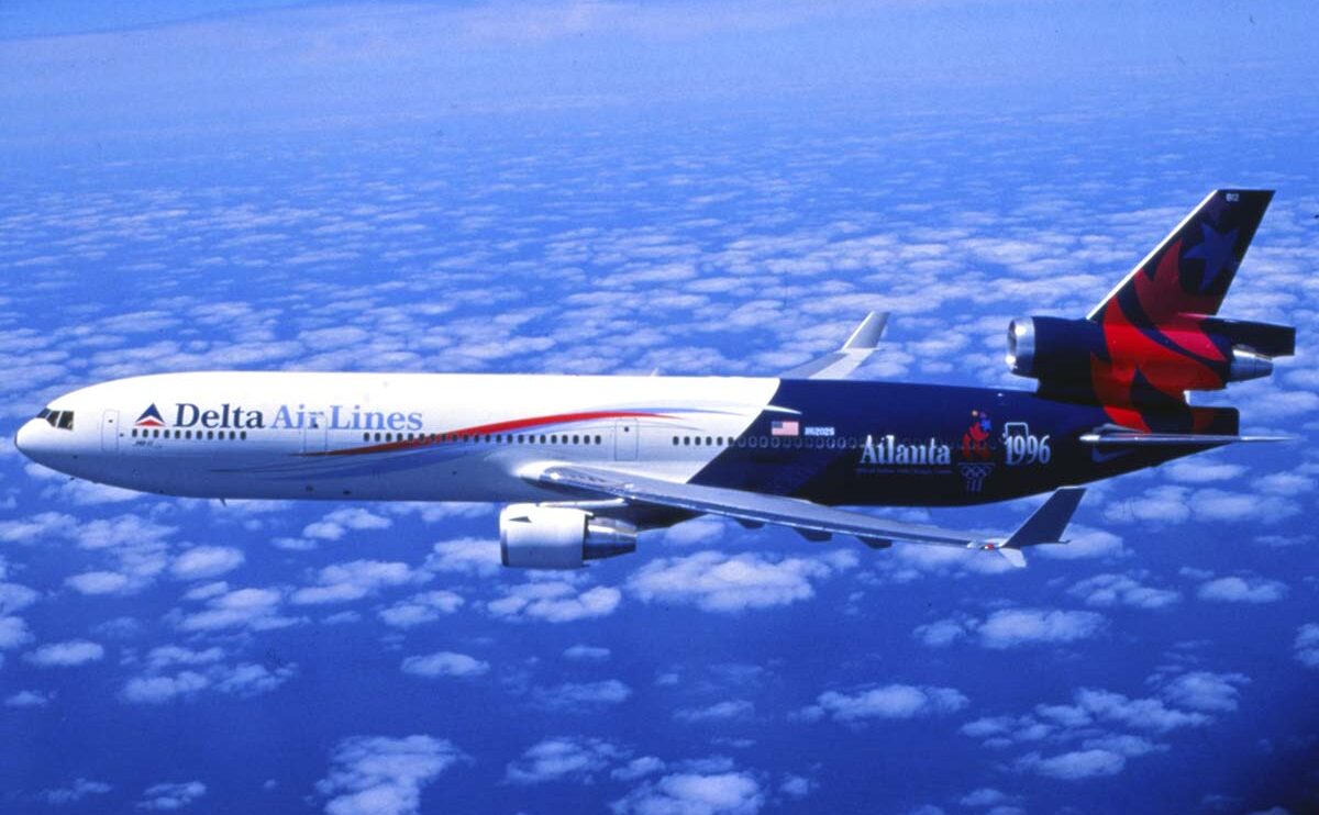 1996, Atlanta, McDonnell Douglas MD-11, N812DE, bautizado The Wings & Dreams.