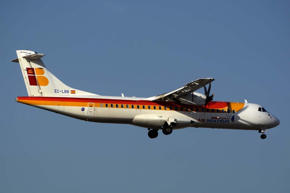 Uno de los ATR 72 que Air Nostrum quiere remotorizar con motores eléctricos y pila de hidrógeno.
