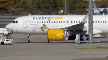 El A320neo EC-NFH en Barcelona durante el tiempo que permaneció almacenado.