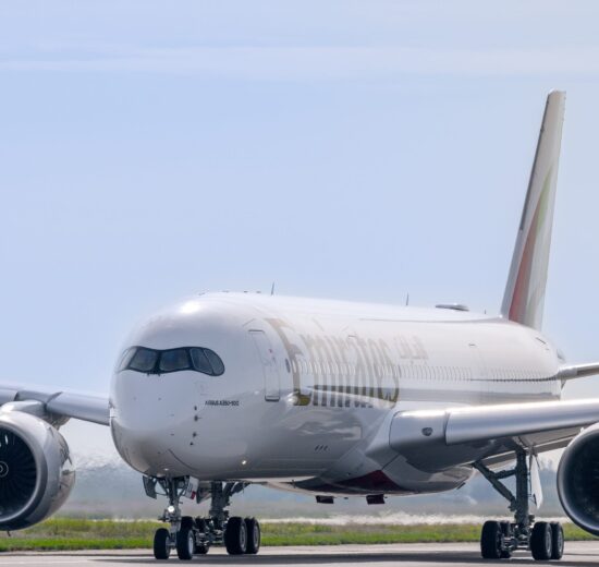 Primer A350-900 de Emirates.