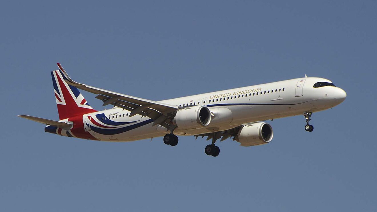 Reino Unido usa este A321 de Titan Airways para sus vuelos gubernamentales además de un Falcon 900 que acaba de recibir.