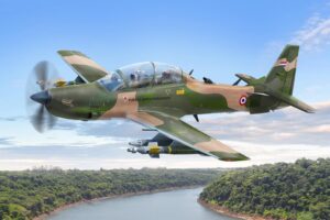 La Fuerza Aérea de Paraguay firma la compra de seis Super Tucano.