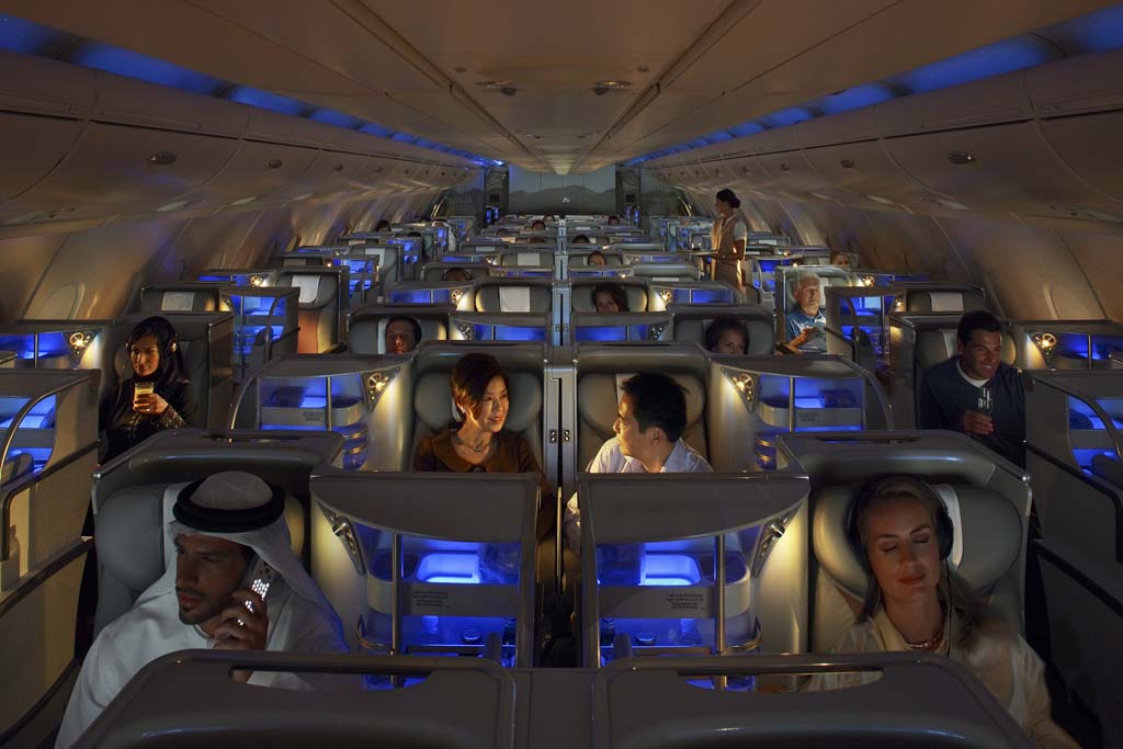 se adapta a la normativa de transporte de ordenadores portátiles tabletas en sus vuelos a Unidos - Fly News