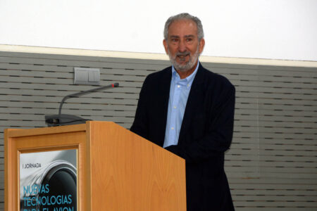 Julio Fernández.