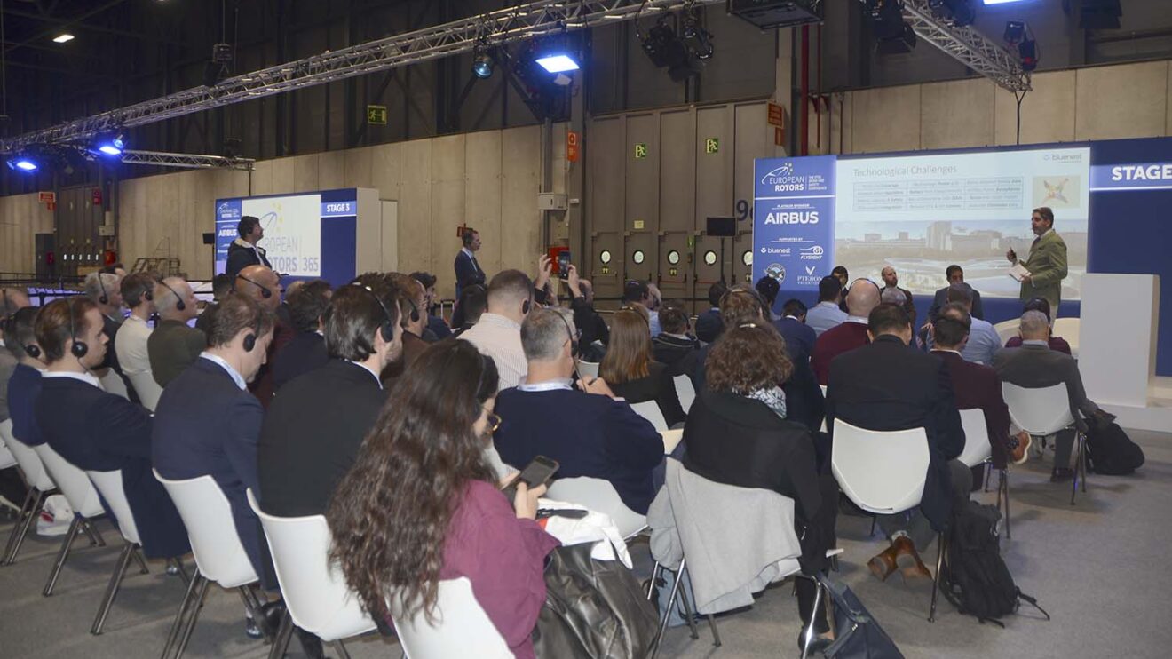 Las conferencias y presentaciones han sido constantes durante los tres dias de European Rotors.