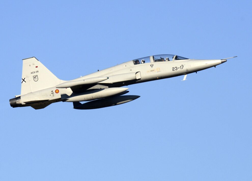 Los 19 F-5M del Ejército del Aire serán modernizados para poder esperar a su sustituto desde 2028.
