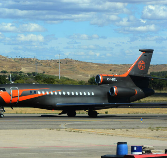 El avión de Max Verstappen fue uno de los primeros en llegar a Madrid.