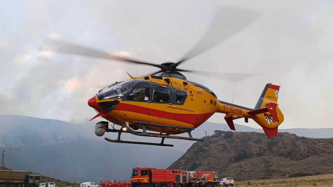 Uno de los Airbus Helicopters EC135 del Batallón de Helicópteros de Emergencias II (BHELEME II).