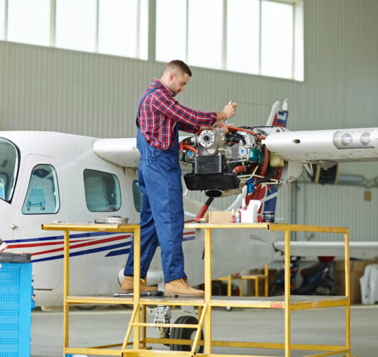 Las titulaciones aeronáuticas de Formación profesional están cada vez mas demandadas por la industria.