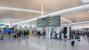 La CNMC se muestra en contra de la subida de tasas propuesta por Aena.
