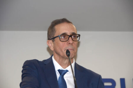 Frenando Lombo durante la presentación de los resultados de Airbus Helicopters España en 2025.