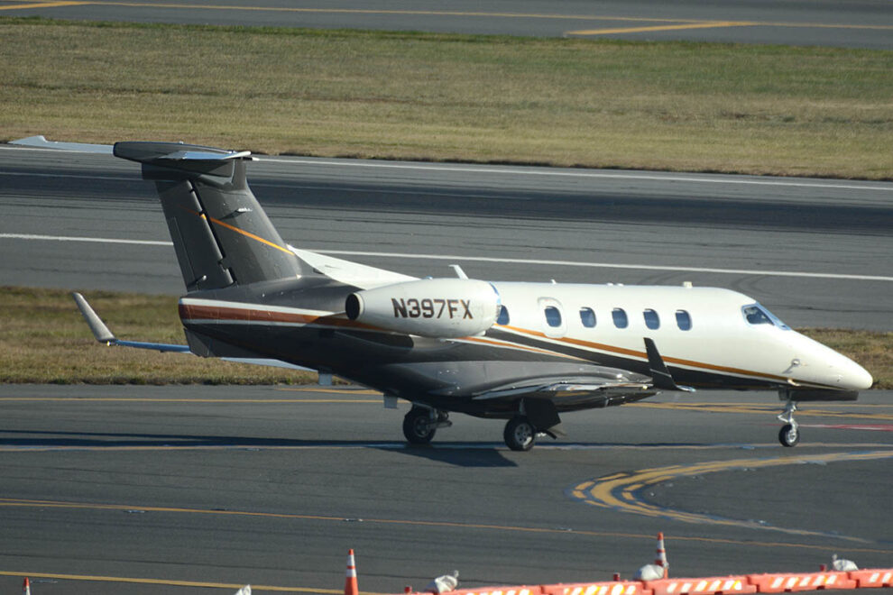 Embraer Phenom 300 de Flexjet.