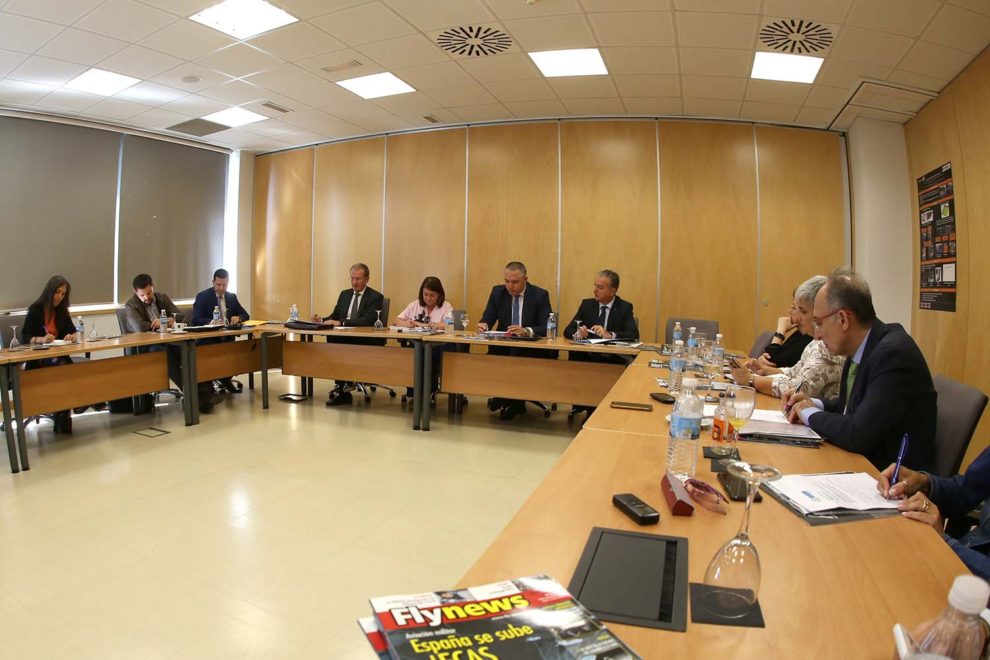 Un momento de la reunión de Fly News con la industria espacial europea celebrada en las instlaciones de la FIDAMC en Tecno Getafe.