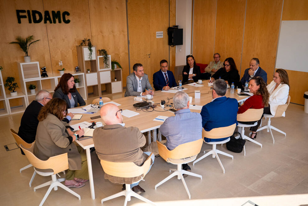 Los participantes en el encuentro sobre MRO de Fly News coincidieron en los grandes problemas del sector.