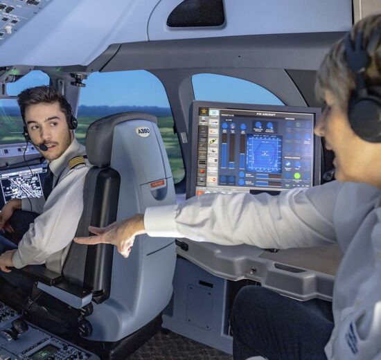 Las aerolíneas necesitaran 590.000 nuevos pilotos en 20 años.
