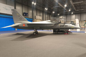 Maqueta del Hurjet presentada por Turkish Aerospace en la última edición de FEINDEF.