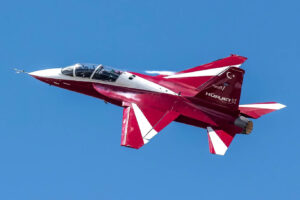 La compra del Hurjet es uno de los más importantes nuevos programas especiales de modernización aeronáuticos aprobados por el ministerio de Defensa.