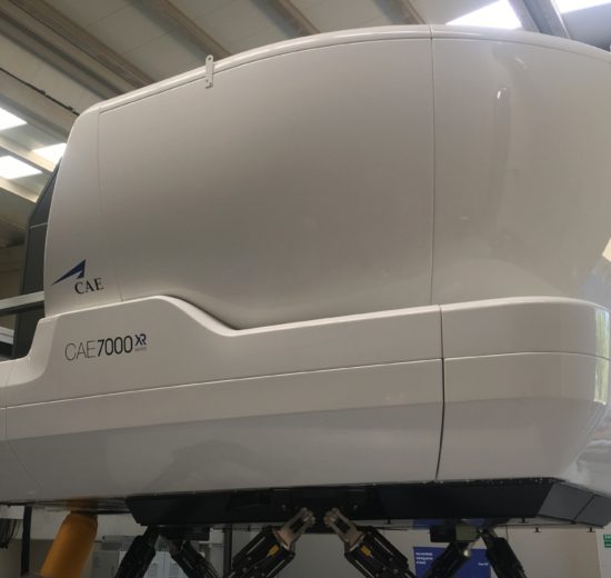 CAE Madrid cuenta con varios simuladores como este de Boeing 787.