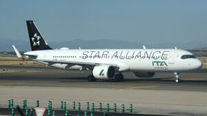 Airbus A321LR de ITA Airways pintado de Star Alliance.