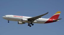 Iberia apuesta por la recuperación en el verano de los vuelos con la apertura de nuevas rutas.