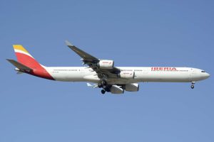 El Airbus A340-600 EC-JCZ hizo su último vuelo comercial el 10 de enero de 2020 entre Nueva York y Madrid.