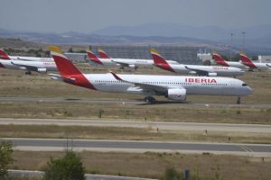 vAviones de largo radio de Iberia parados en Madrid en los primeros meses de la pandemia.