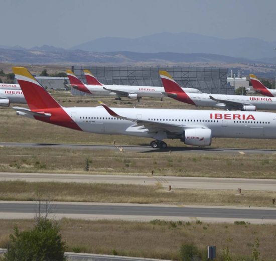vAviones de largo radio de Iberia parados en Madrid en los primeros meses de la pandemia.