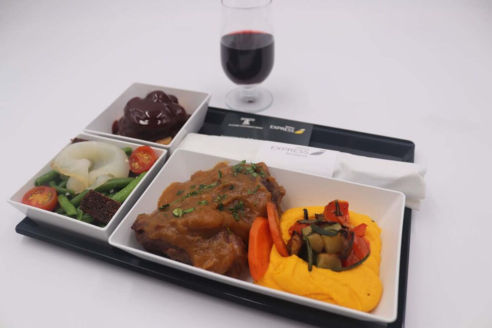 Nuevos platos en los vuelos de Iberia Express.
