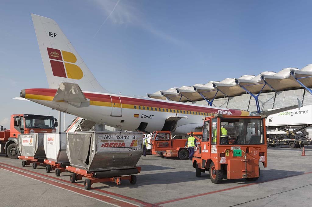 Iberia consigue 17 licencias de handling en el último concurso de Aena
