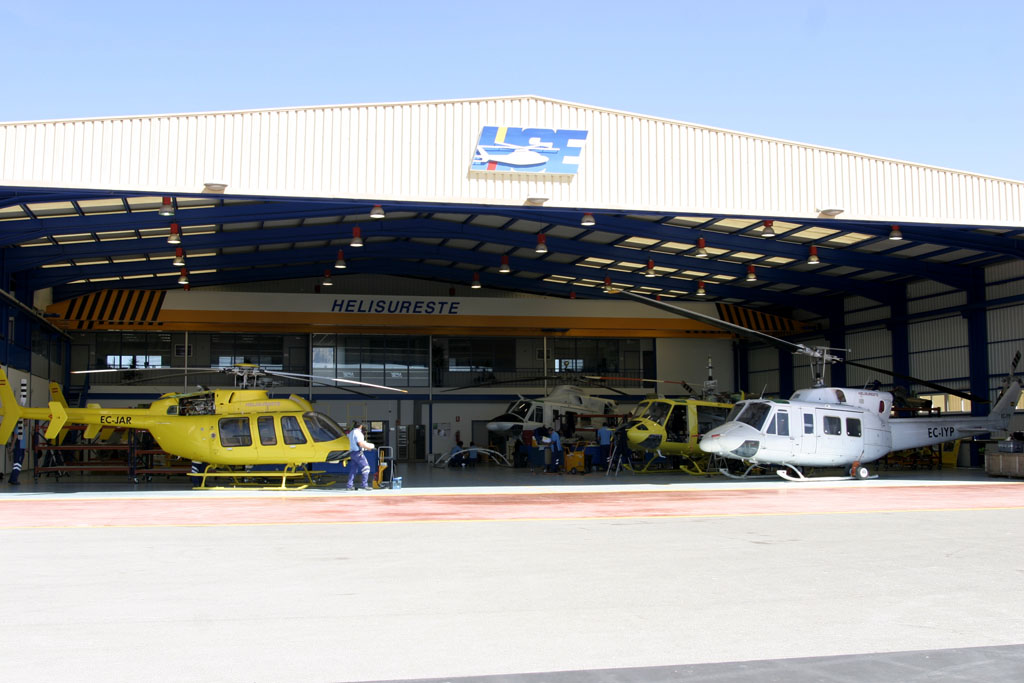 hangar de INAER en Alicante