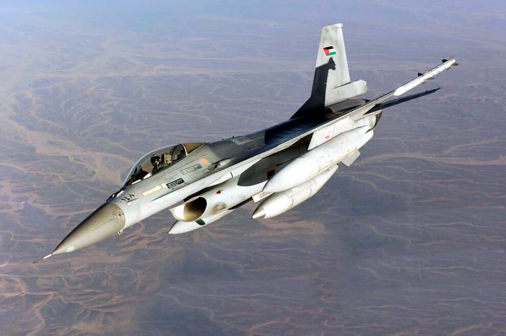 Lockheed Martin F-16A de la Fuerza Aérea de Jordania.