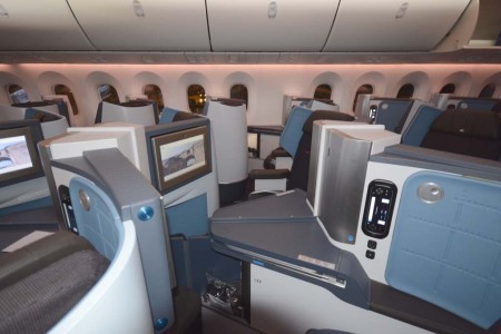 Asientos de clase business del Boeing 787 de KLM.