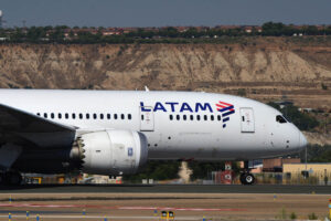 Latam vuela a Madrid con sus B-787 desde Santiago de Chile, Sao Paulo, Lima y Bogotá.