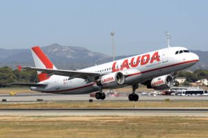 Airbus A320 de Lauda despegando de Palma de Mallorca.