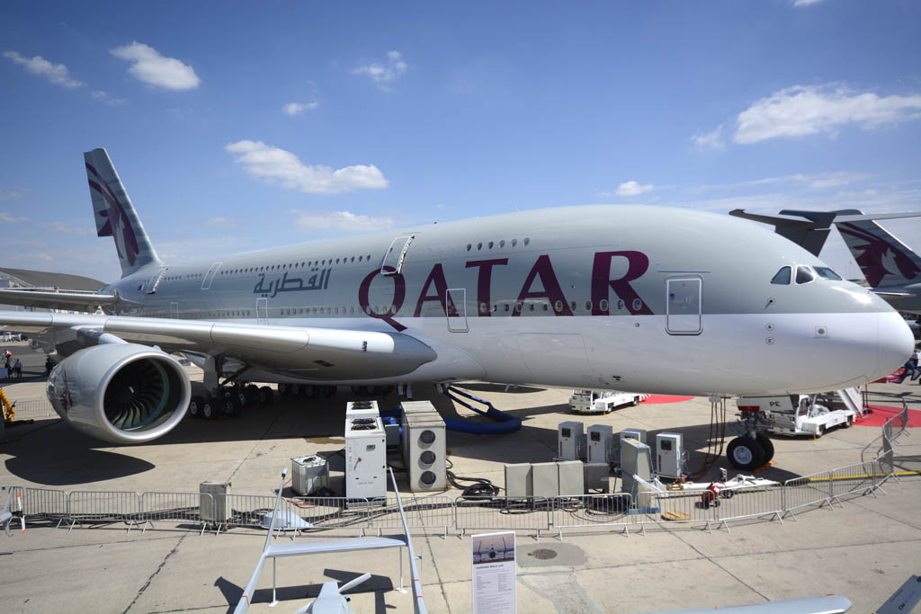 Qatar Airways ha sido uno de los mayores expositores del Salón, con cinco aviones, incluido este A380.