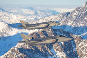 Dinamarca compra más F-35 y Arabia Saudita ha sido autorizada a comprarlo.