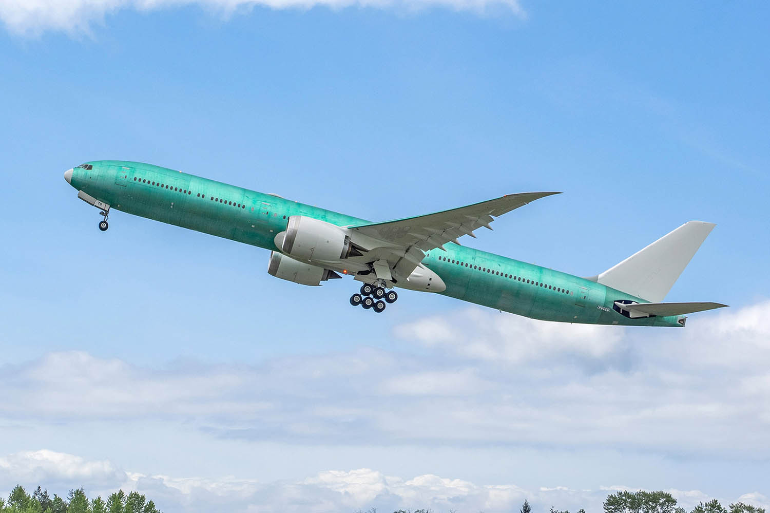 Boeing pone en vuelo el primer 777-9 de Lufthansa - Fly News