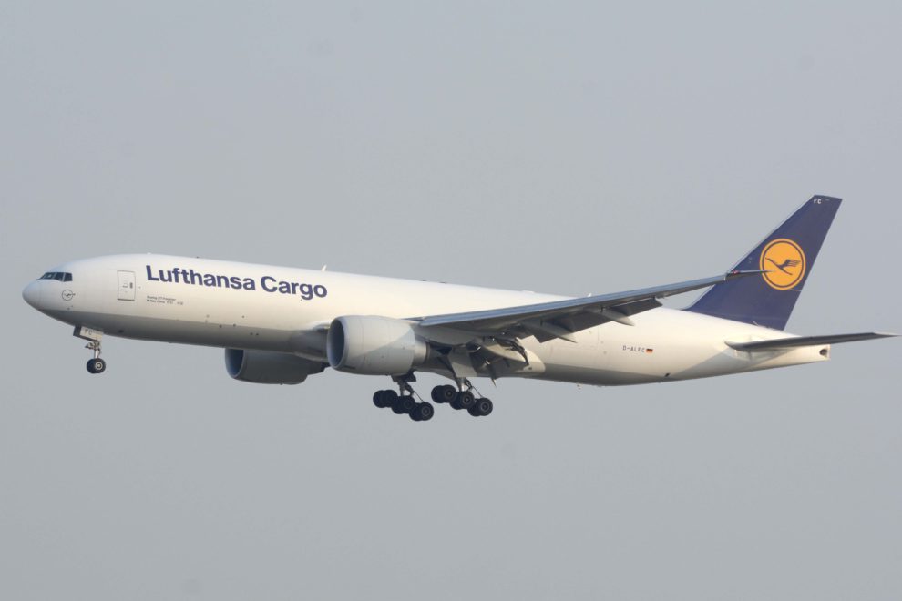Boeing 777F de Lufthansa cargo.
