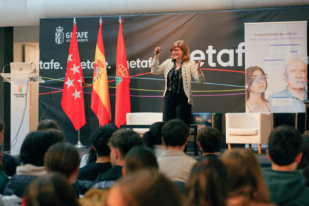 Charla inspiradora a cargo de Delia Rodríguez.