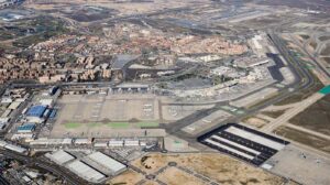 Madrid Barajas sigue liderando los aeropuertos españols y bate todos sus récorsa en agosto.